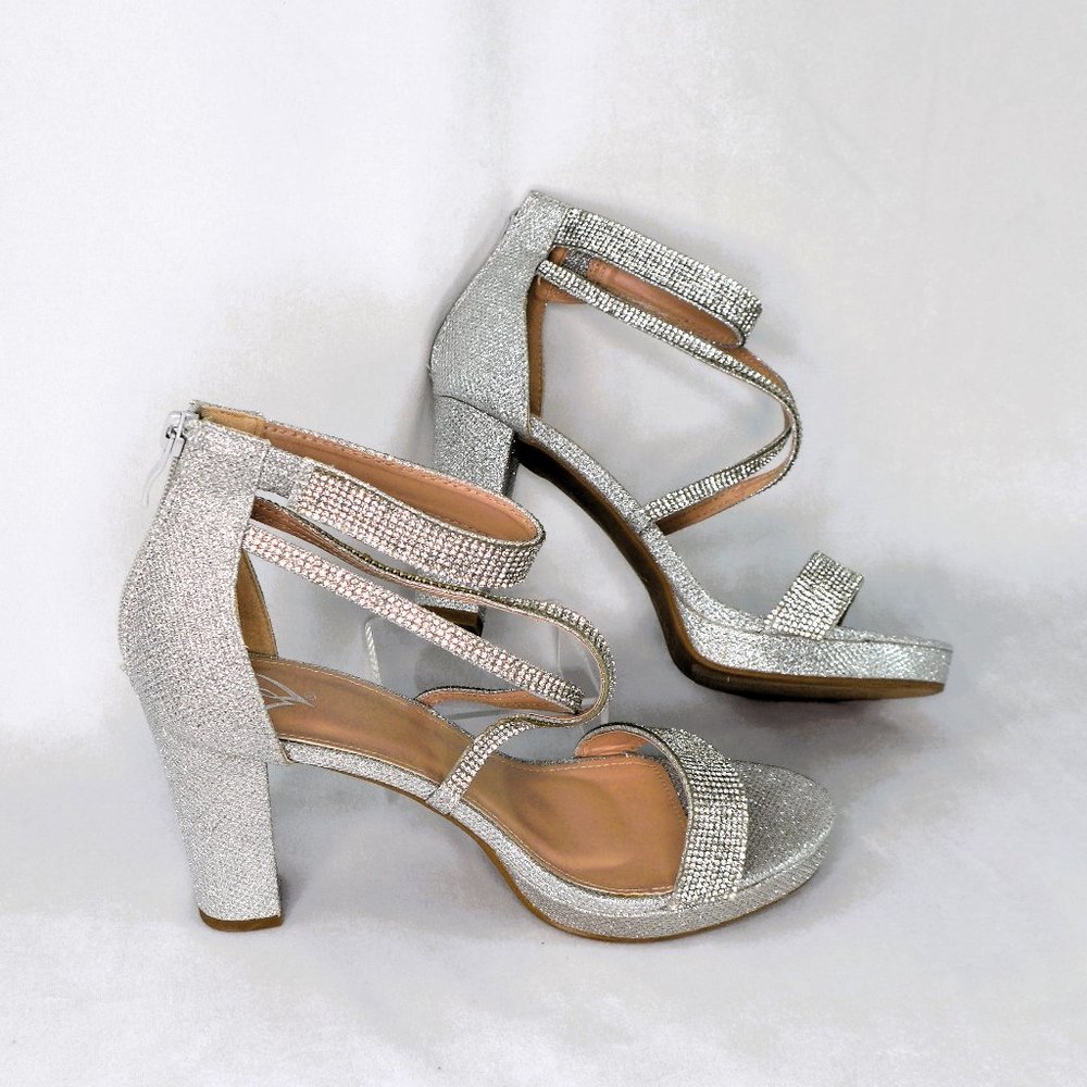 NIB Silver & Rhinestones Platform Heel "Wang" 9 SPARKLE Evening heels